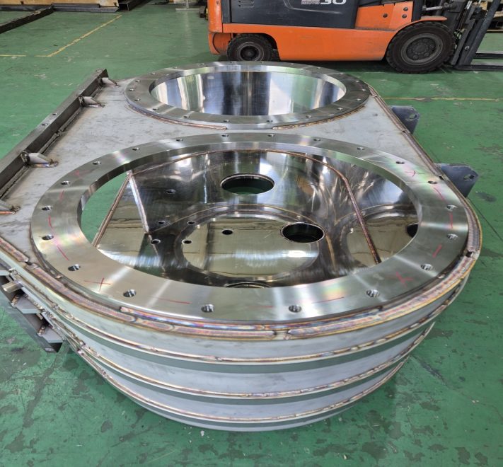 대형 챔버 정밀 가공